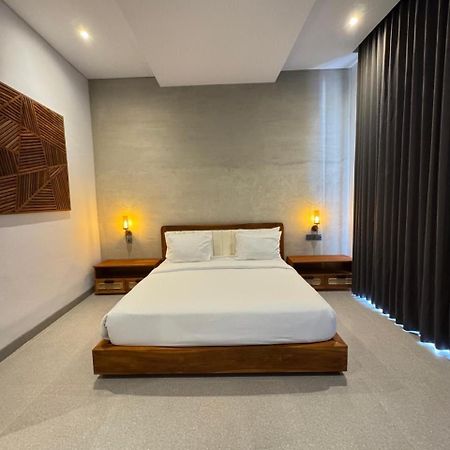 Nova Guest House Canggu Buitenkant foto