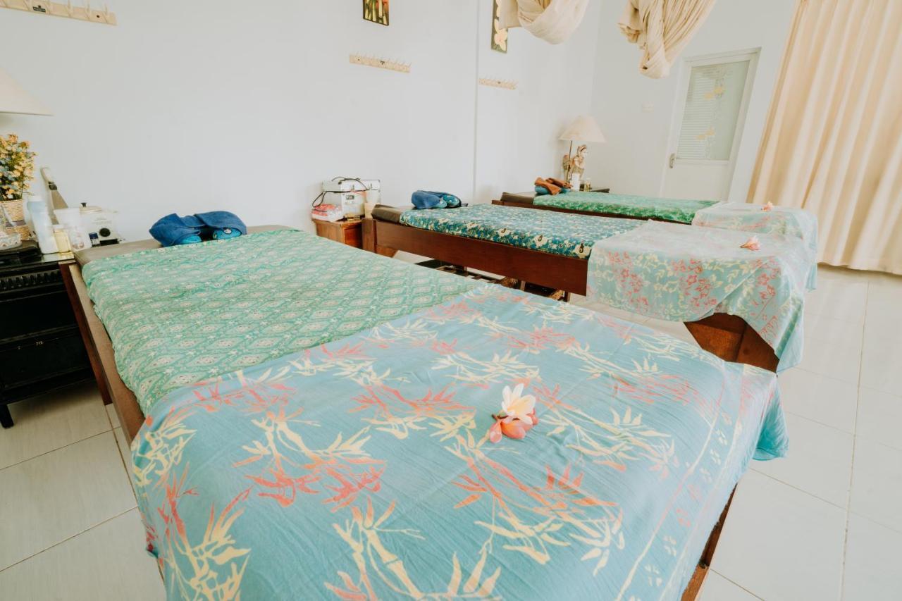 Nova Guest House Canggu Buitenkant foto