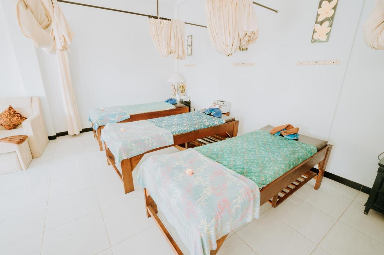 Nova Guest House Canggu Buitenkant foto